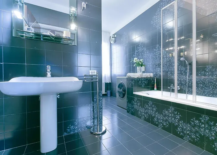 Queen Paola Favaro Veneto